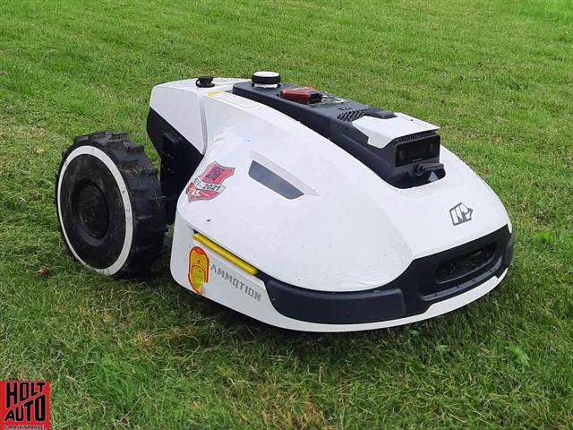 Yuka Pro 3000 RTK Robotplæneklipper 